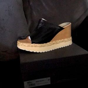 Paloma Barcelo 2005 ANAPU LORY